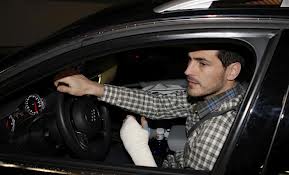 La DGT no denunciará a Iker Casillas