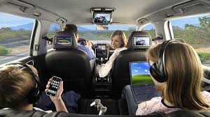 La mitad de los conductores va más despacio cuando viaja con la familia