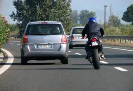 El exceso de velocidad sigue siendo la  infracción más cometida entre los  motoristas
